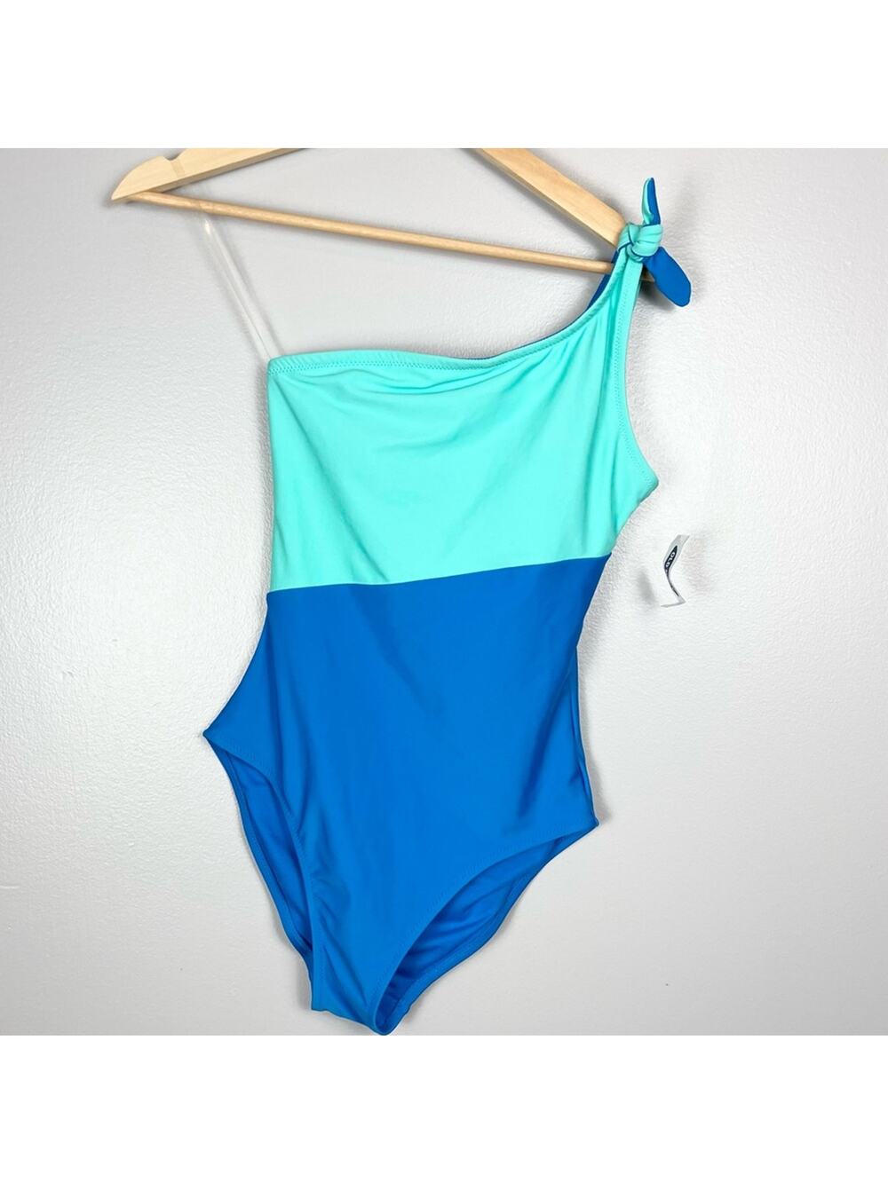 Old Navy One-Shoulder Color-Block Swimsuit for Women size XS Blue and Turquoise